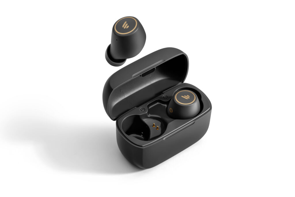 EDIFIER wireless headphones
